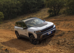 Adiós a los Rubicon, Trailhawk y Mojave: ahora los únicos Jeep con vocación todoterreno son los 4xe