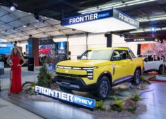 Nissan presentó en Automundo a la nueva Frontier PHEV, su primera camioneta híbrida enchufable